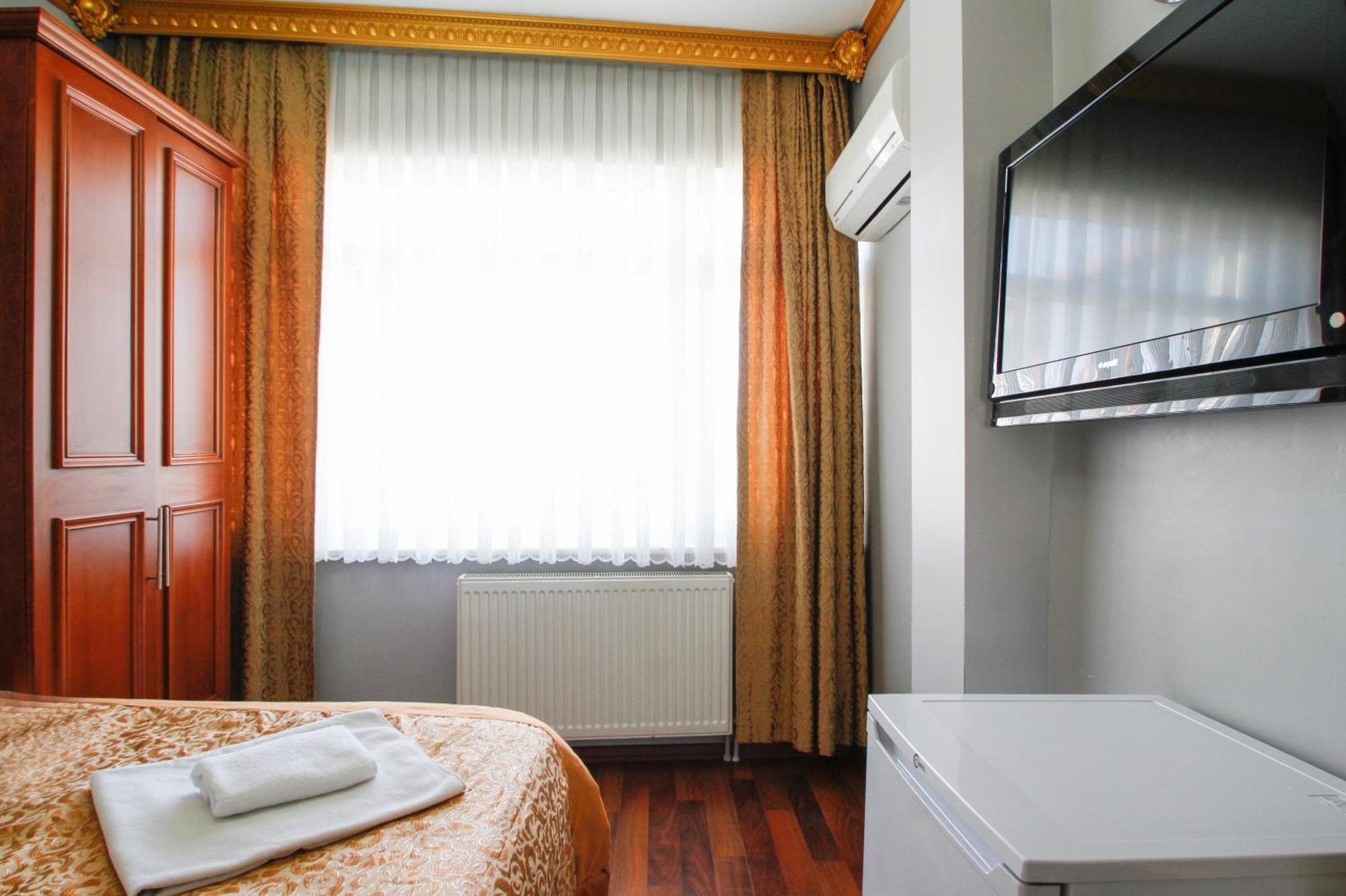 Californiacityhotel 이스탄불 외부 사진